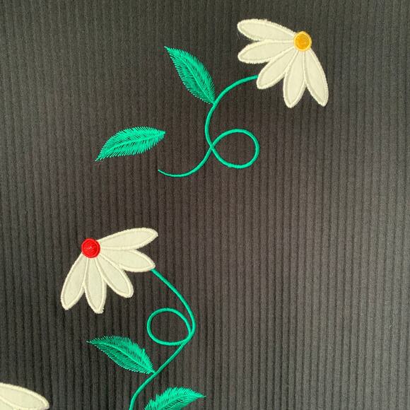 Links Vintage Black Ribbed Embroidered Daisy Flower Shirt Short Sleeve Size S - Picture 12 of 16